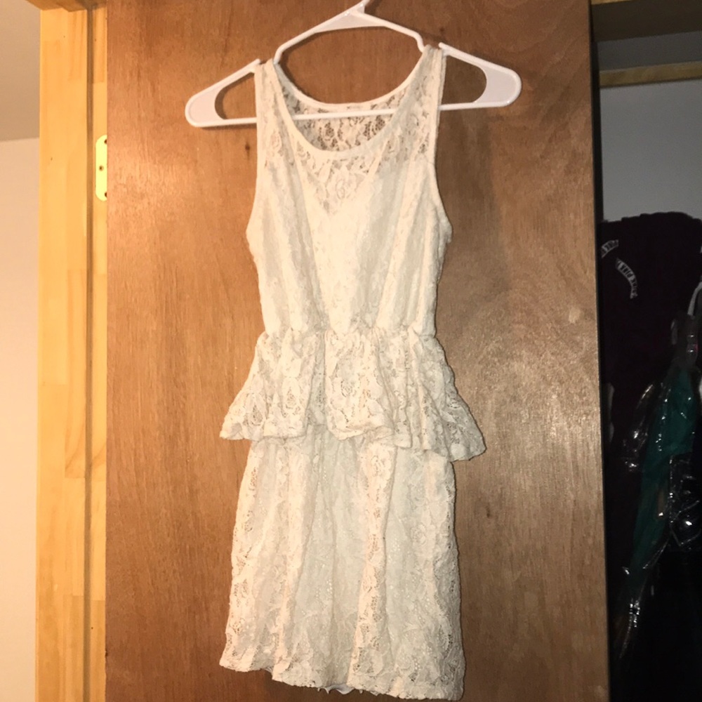 White lace kid dress